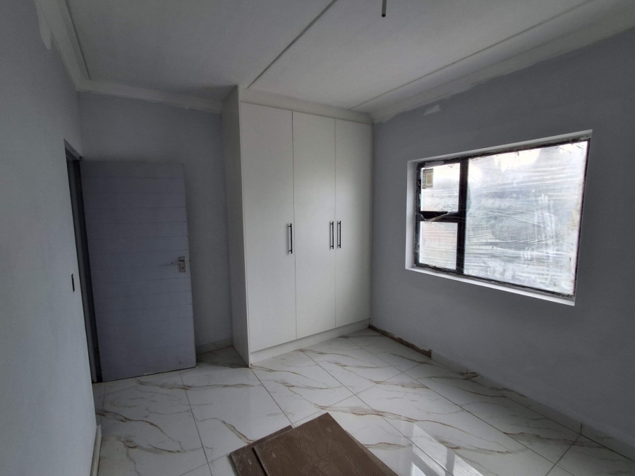 2 Bedroom Property for Sale in Ruyterwacht Western Cape